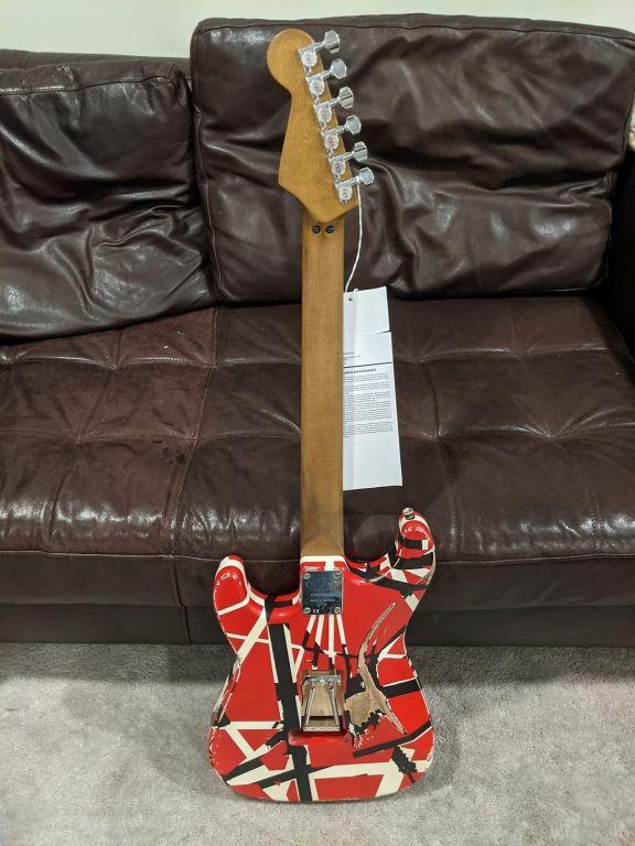EVH Striped Series Frankie Red/White/Black Stripes Relic Guitar